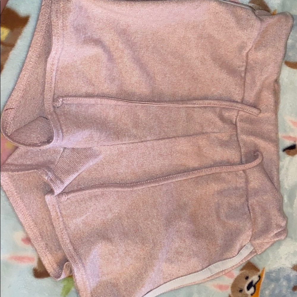 pink shorts